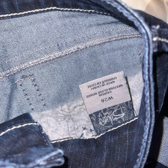 Silver Jeans Dark Wash Denim Shorts - Picture 4 of 5